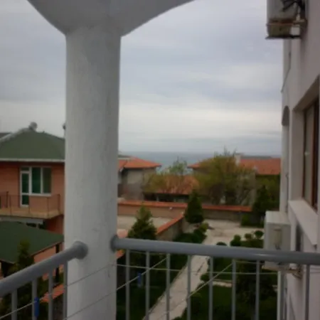 Eltrade In Vista Del Mar Ravda