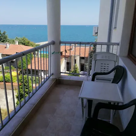 Eltrade In Vista Del Mar *